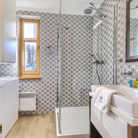 Imperial - Male Morze * Sopot