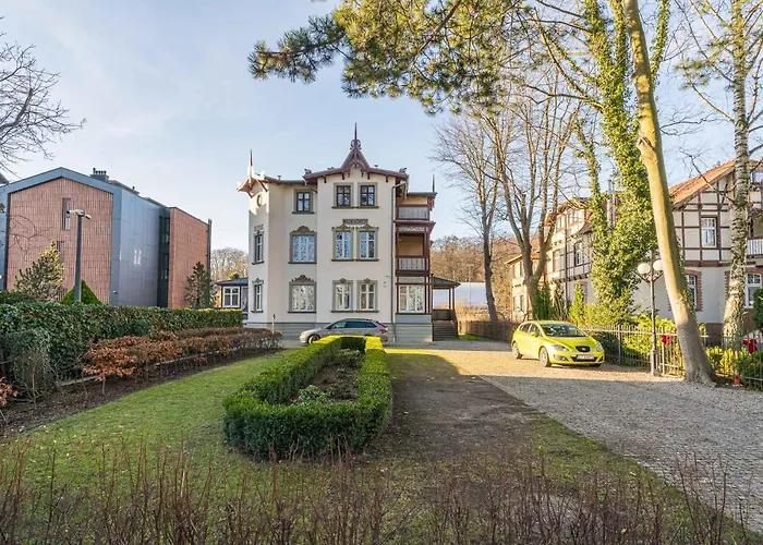 Imperial - Male Morze アパート ソポト